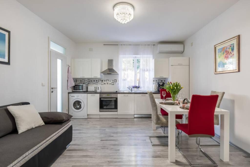 Apartman Buki **** スプリト エクステリア 写真